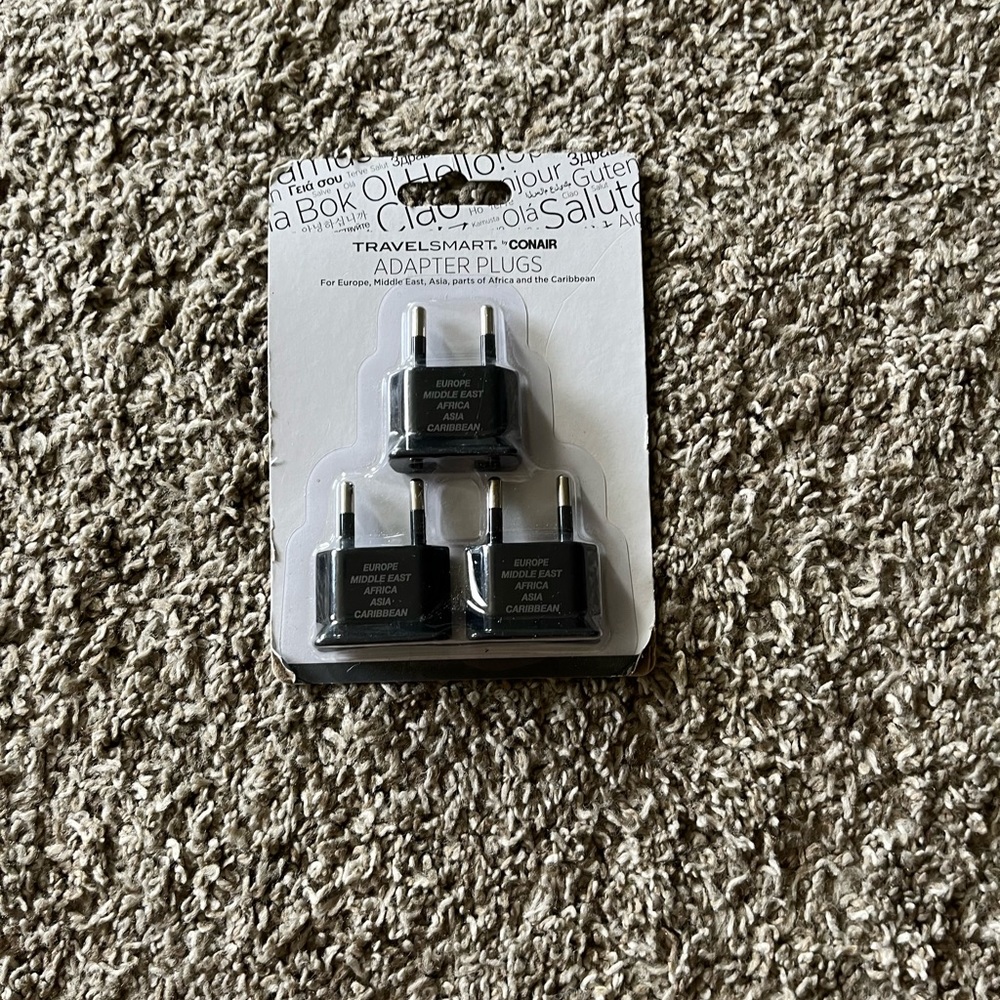 NIB Conair Travelsmart Adapter Plugs